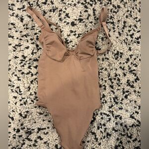 SKIMS Taupe Stretch Top